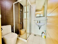 Vacanza @ East (D14), Condominium #466959971